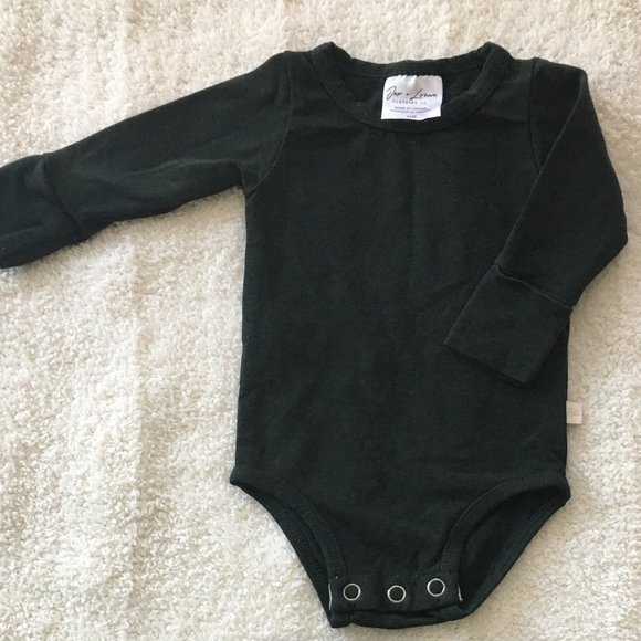 Jax & Lennon 2 piece pants and body suit set - Picture 2 of 4